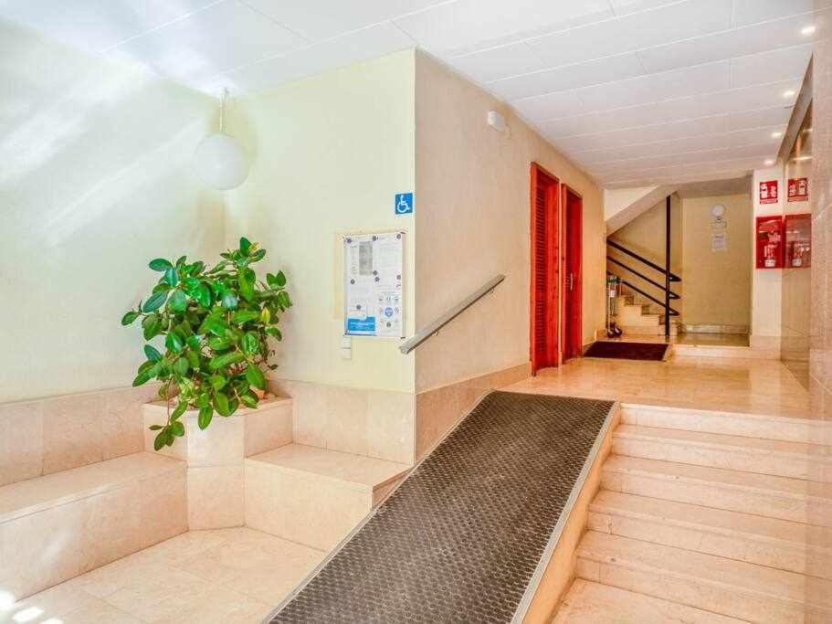 Inftour Apolo III Apartamento 칼페 외부 사진